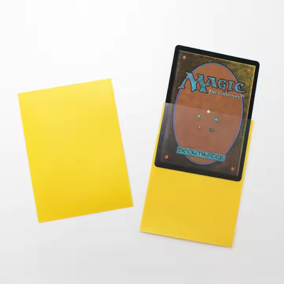 Protector de cartão de jogo de PVC transparente personalizado Manga Proteção durável com saco OPP durável