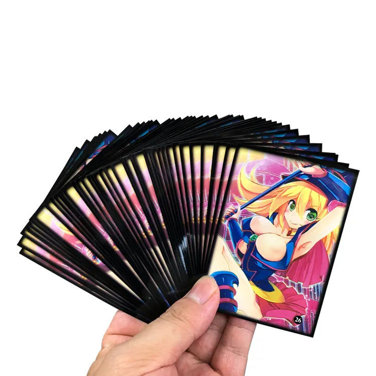 Tamanho personalizado Vermelho Negro de duas cores Manga de jogo de cartas Para Mtg Yu-Gi-Oh Cartões TCG Logotipo personalizado e tipo de padrão