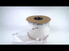 Os sacos pré-abertos estão abertos de um lado para facilitar